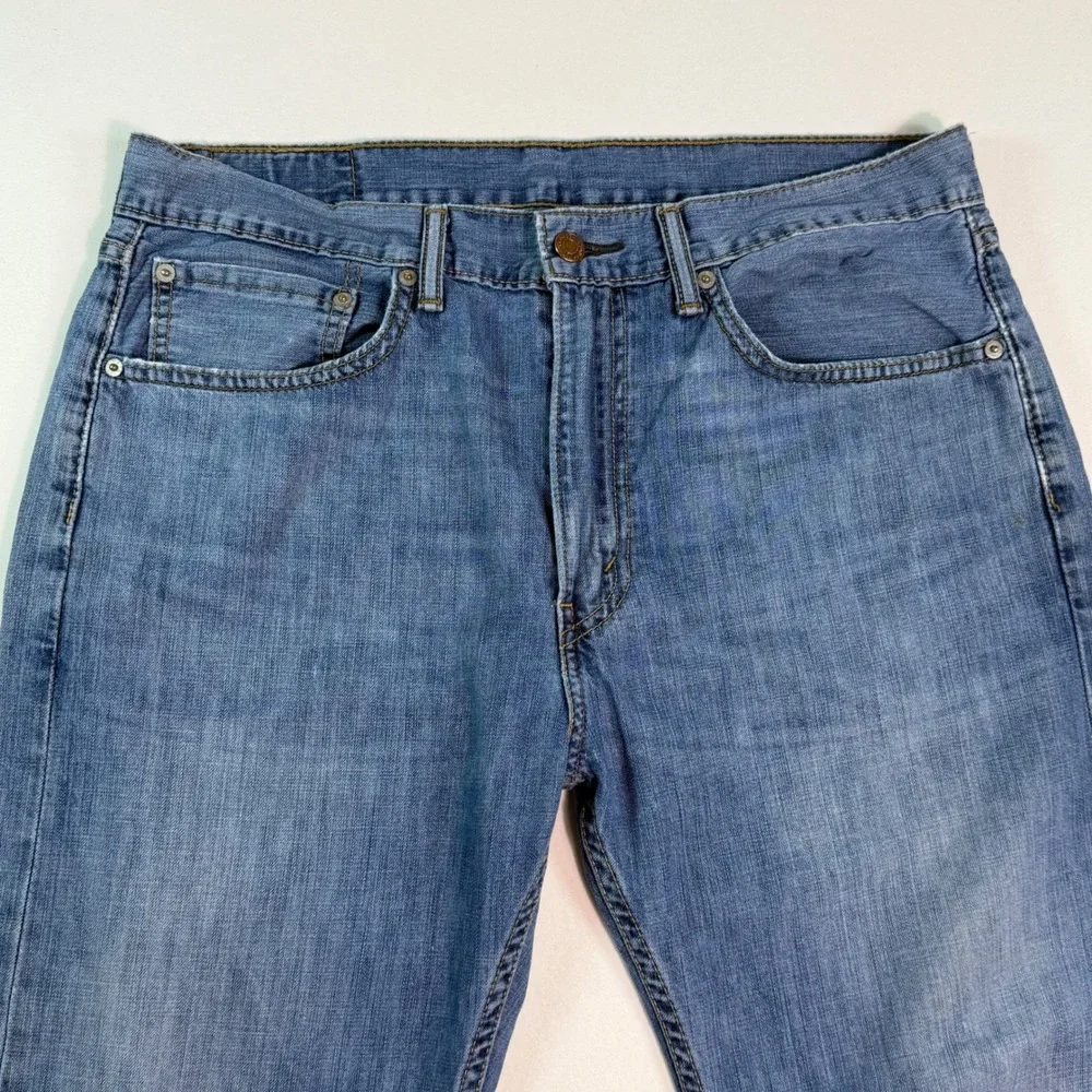 Levis 505 Regular‎ Fit Straight Leg Jeans Mens 34x30 Medium Wash Blue 00505-0236